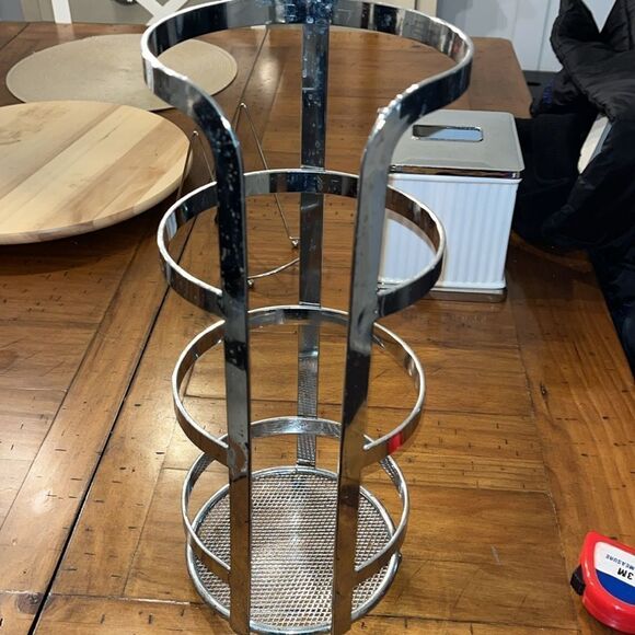 Heavy Chrome Spare Bathroom Toilet Tissue Paper Roll Holder Storage Stand - Picture 2 of 2